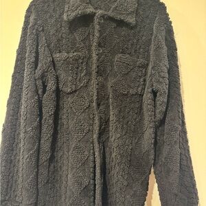 Cozy Black Men’s Size Medium Fleece Button Down Casual Dress Shirt